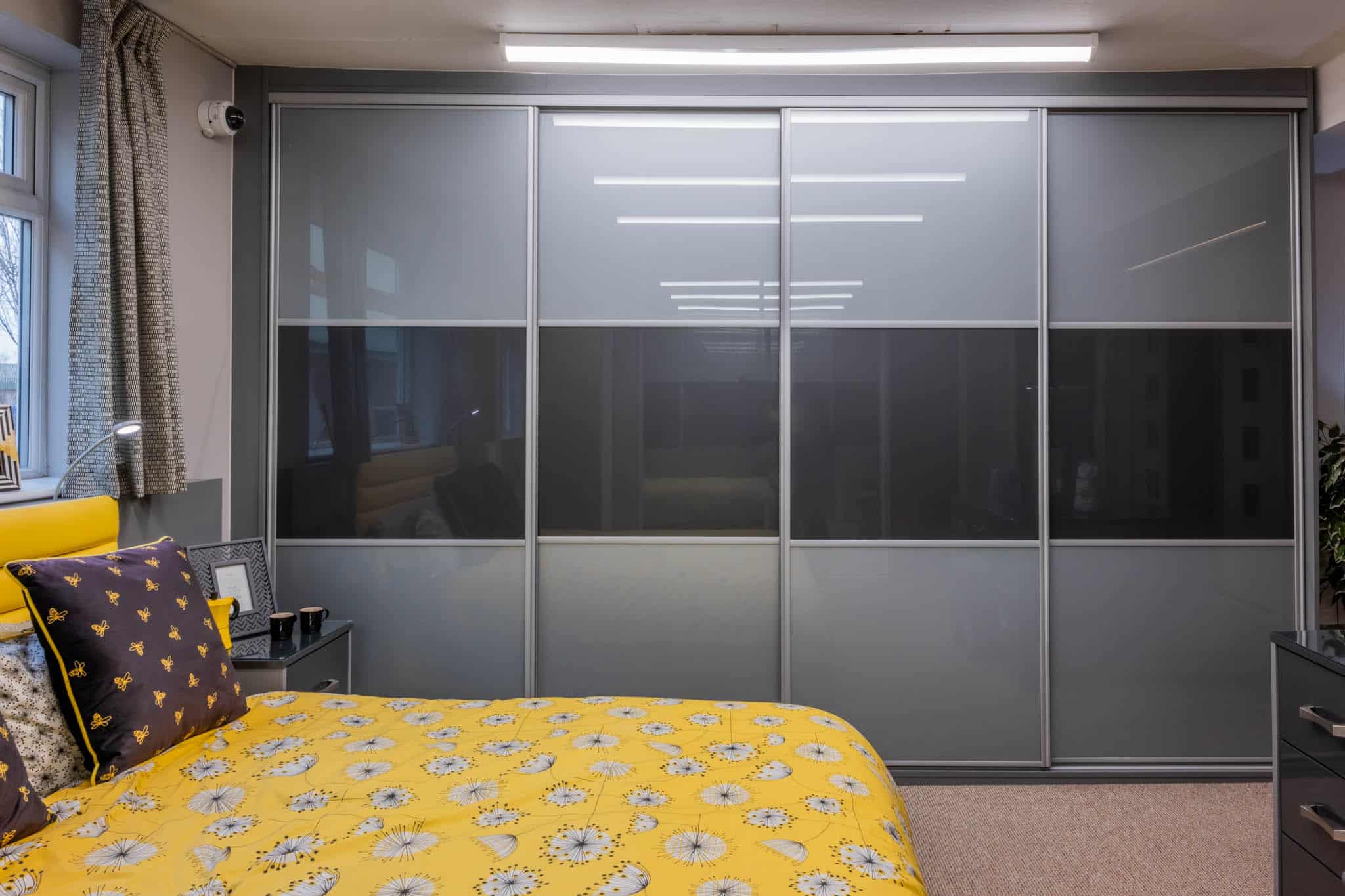 Fitted Bedroom Furniture in Grantham Built In Wardrobes